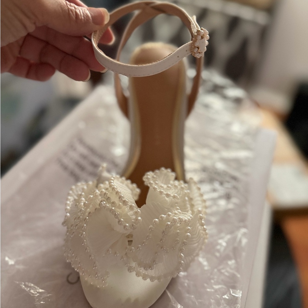 Chinese Laundry White Pearl Embellished Heels